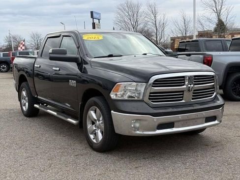 Used 2015 RAM 1500 Big Horn image 4