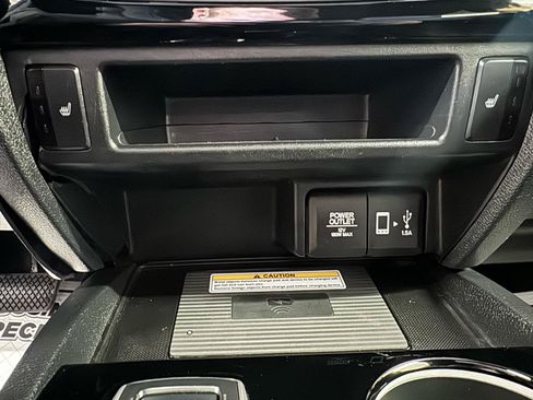 Used 2022 Honda Ridgeline Black Edition image 18