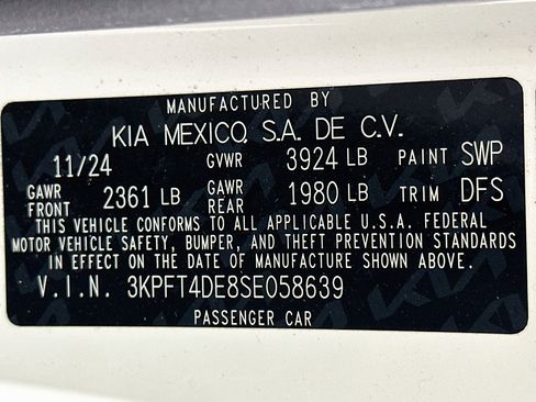 Used 2025 Kia K4 FWD image 12