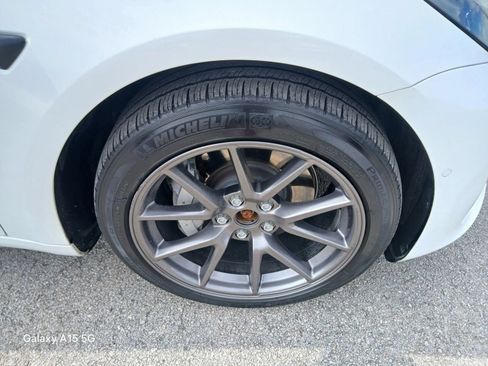 Used 2021 Tesla Model 3 Long Range AWD/4WD image 21