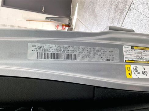 Used 2018 Jeep Wrangler Unlimited Sport image 42