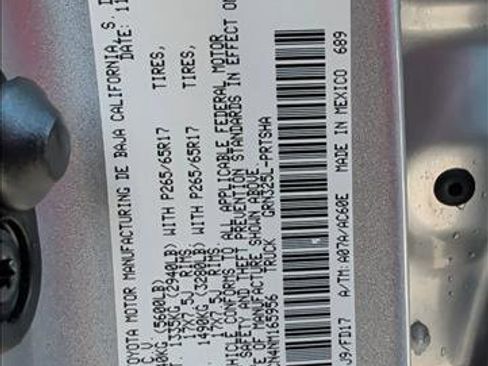 Used 2022 Toyota Tacoma TRD Sport w/ Technology Package RWD image 25