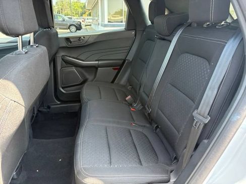 Used 2025 Ford Escape Active AWD/4WD image 18