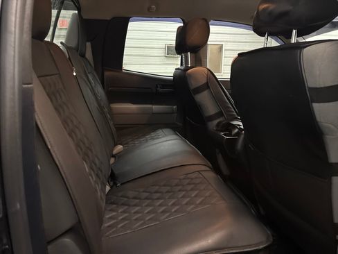 Used 2012 Toyota Tundra 4x4 Double Cab w/ SR5 Pkg image 31