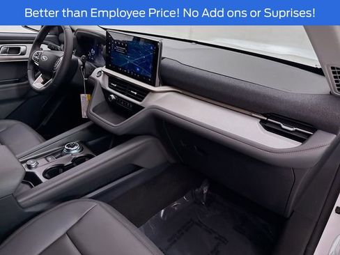New 2026 Ford Explorer Active w/ Active Comfort Package AWD/4WD image 30