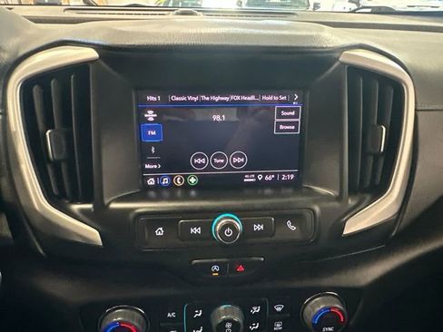 Used 2023 GMC Terrain SLE w/ Driver Convenience Package AWD/4WD image 21