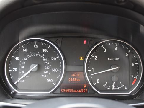 Used 2011 BMW 128i 128i Coupe 2D image 25