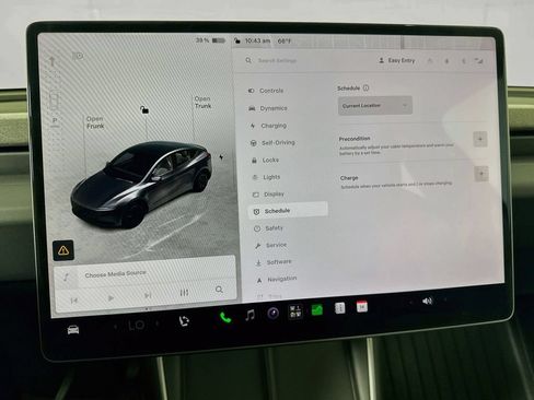 Used 2026 Tesla Model Y 2WD image 40