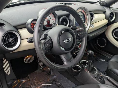 Used 2014 MINI Cooper Roadster S image 10