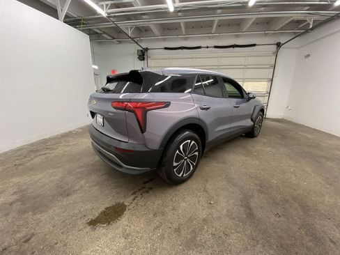 Used 2024 Chevrolet Blazer EV LT image 6
