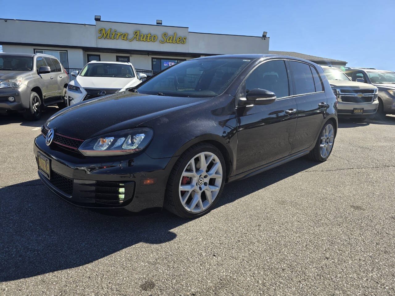 Used 2013 Volkswagen Golf 4-Door FWD image 9
