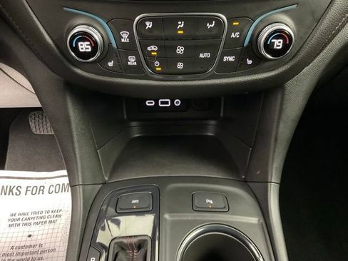 Certified 2024 Chevrolet Equinox RS w/ RS Leather Package AWD/4WD image 23