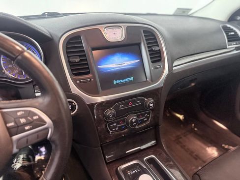 Used 2016 Chrysler 300 C AWD/4WD image 18