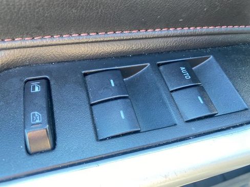 Used 2012 Ford Edge Limited w/ Vision Pkg FWD image 15