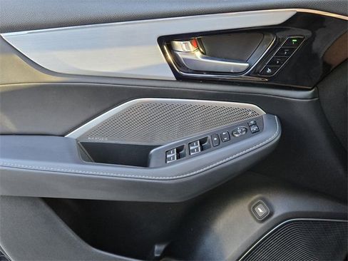 Used 2023 Acura MDX FWD w/ Technology Package image 31