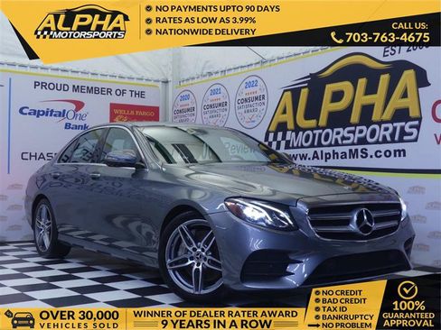 Used 2019 Mercedes-Benz E 300 image 1