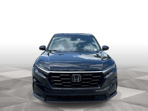 Used 2024 Honda CR-V LX image 3