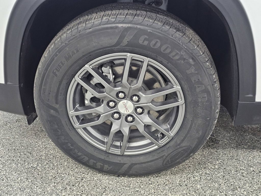 Used 2026 GMC Acadia Elevation AWD/4WD image 8