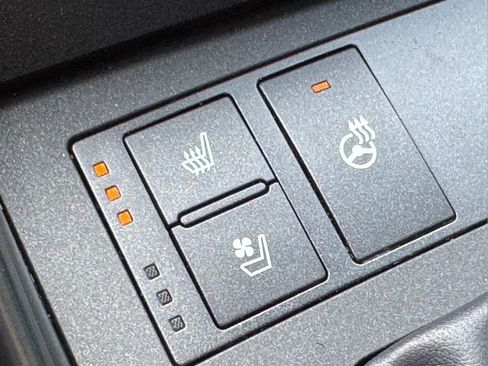 Used 2023 Lexus IS 350 F Sport w/ Navigation Package RWD image 20