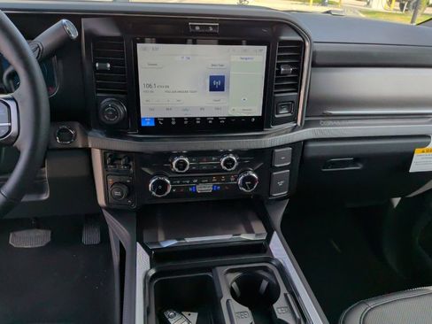 New 2026 Ford F450 Platinum w/ FX4 Off-Road Package image 25