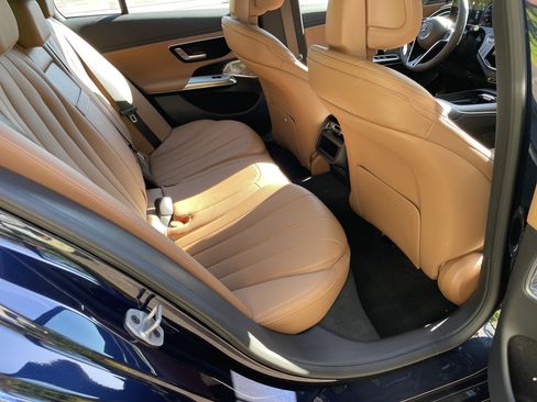 New 2026 Mercedes-Benz E 350 Sedan image 40