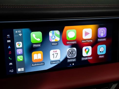 New 2026 Porsche Macan GTS Electric image 16