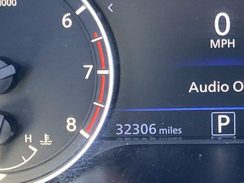 Used 2025 Nissan Altima 2.5 SV FWD image 8