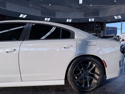 Used 2022 Dodge Charger Scat Pack w/ Plus Group image 22