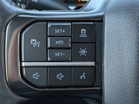 Certified 2023 Ford F150 Platinum w/ Equipment Group 701A High image 29