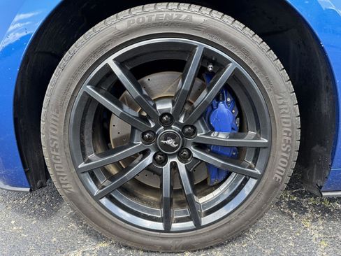 Used 2017 Ford Mustang GT w/ Enhanced Security Package RWD image 10