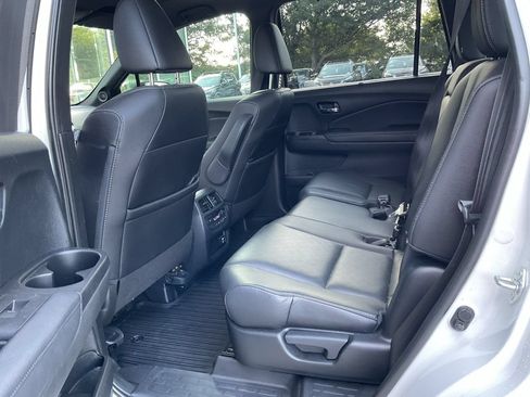 Used 2021 Honda Passport Touring image 12