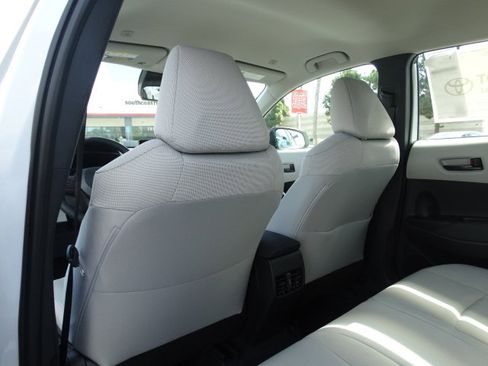 New 2026 Toyota Corolla Cross L FWD image 12