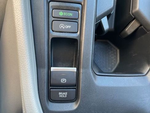 Certified 2023 Honda Accord LX image 16