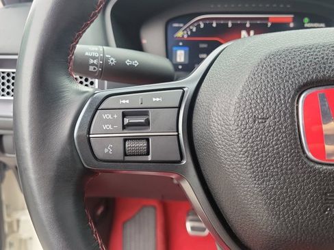 Used 2023 Honda Civic Type R image 15