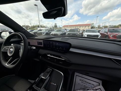 New 2026 Buick Enclave Sport Touring w/ Super Cruise Package image 10