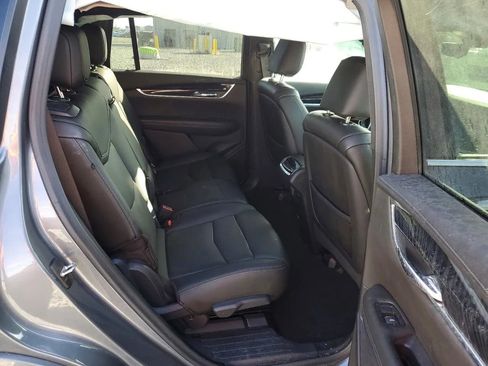 Used 2021 Cadillac XT6 Premium Luxury FWD image 11