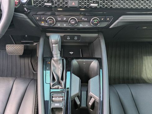 Used 2024 Honda Accord Touring image 18