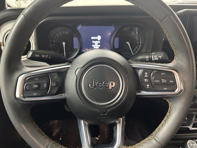 Used 2024 Jeep Wrangler Unlimited Sahara AWD/4WD image 18