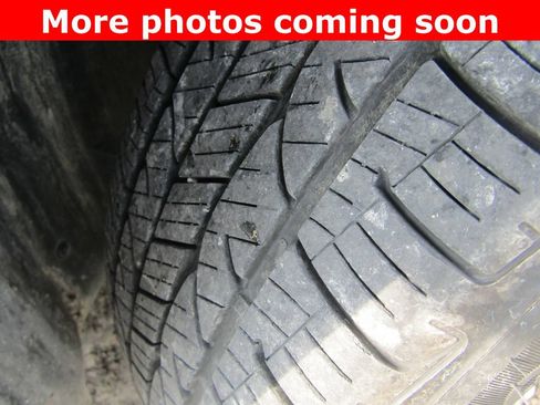 Used 2024 Chevrolet Trax LS w/ LS Convenience Package FWD image 10
