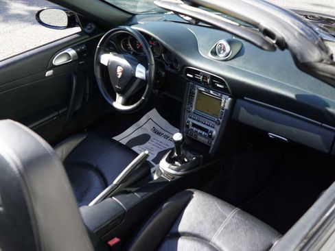 Used 2006 Porsche 911 Carrera 4 image 53