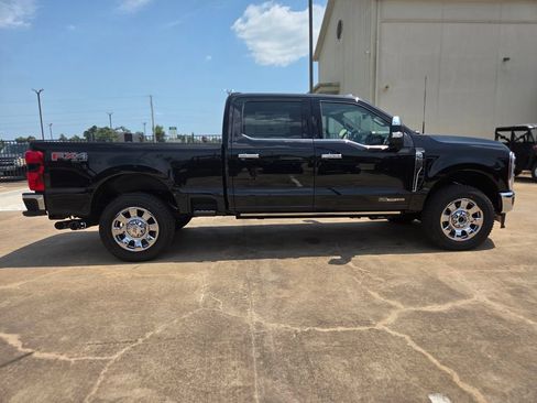 New 2026 Ford F250 King Ranch w/ Chrome Package AWD/4WD image 4