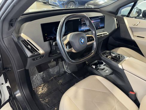 Used 2023 BMW iX xDrive50 AWD/4WD image 20
