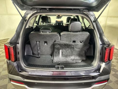 Used 2025 Kia Sorento S AWD/4WD image 27