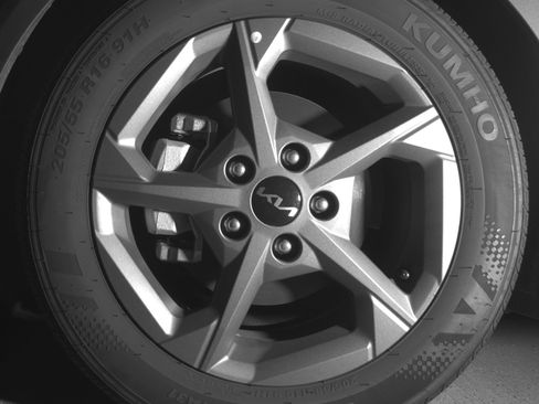 Used 2025 Kia K4 LXS image 12