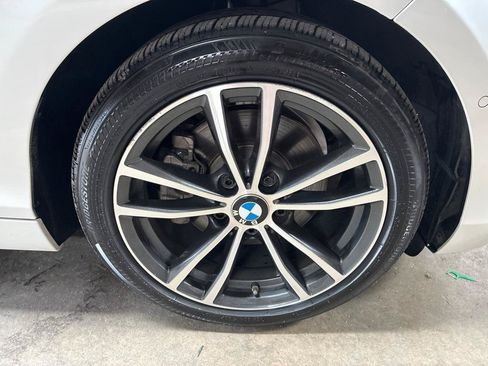 Used 2018 BMW 230i Convertible RWD image 12