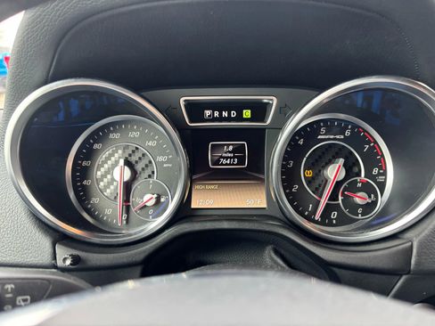 Used 2015 Mercedes-Benz G 63 AMG 4MATIC image 23