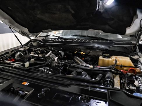 Used 2019 Ford F250 Platinum w/ Platinum Ultimate Package image 42