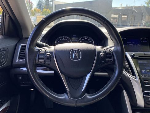 Used 2016 Acura TLX FWD image 20
