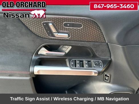 Used 2025 Mercedes-Benz GLB 35 AMG 4MATIC w/ AMG Night Package image 10