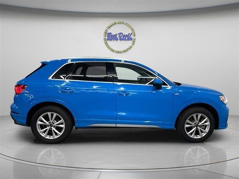 Used 2023 Audi Q3 2.0T Premium AWD/4WD image 6
